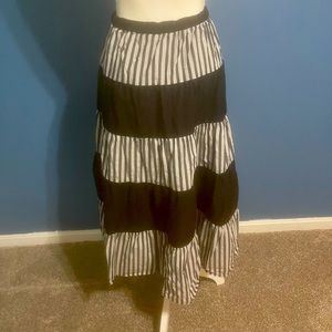 Who What Wear Elastic Waist Peasant Skirt size 2